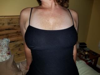 Some Mature Tits and Pussy Pumping 1 of 6