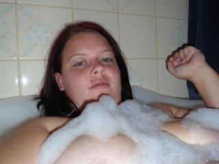 janie taking a Bath selfies 20111110 4 of 20