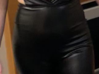 Leather 5 of 7