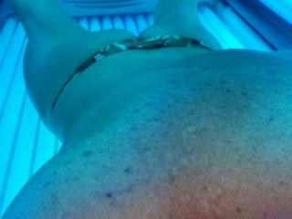 Tanning time 2 10 of 12