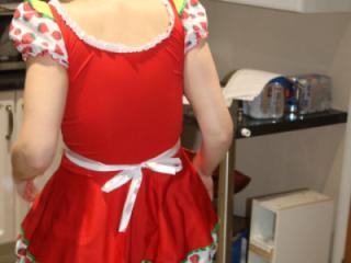 Susan from Llanelli in wales enjoy and lets chat 5 of 18
