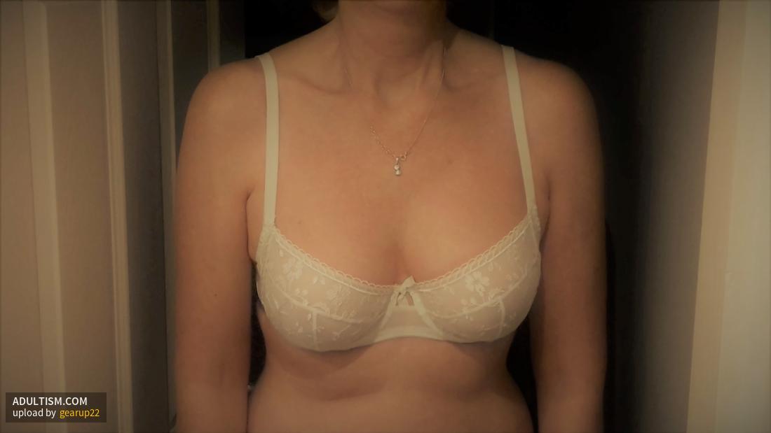 Image 4 of 4