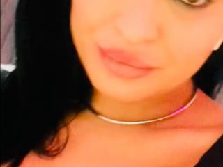 Showing how horny i am before going out 2 of 4