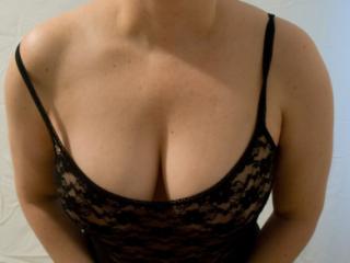 A little bit of cleavage 4 of 6
