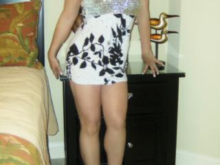 Hot Leggy Milf 8 of 20