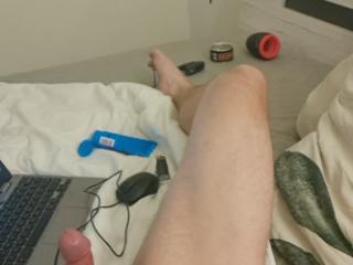 So hard grom al the horny pics... thnxx ladies love you all 2 of 16