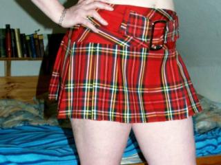 Horny 40 s - red mini Pt1 2 of 14