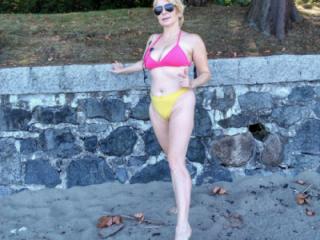 Cindysinx enjoys the day at the beach in Stanley park 13 of 16