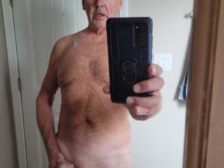 NUDE MAN WITH BIG DICK 1 of 7