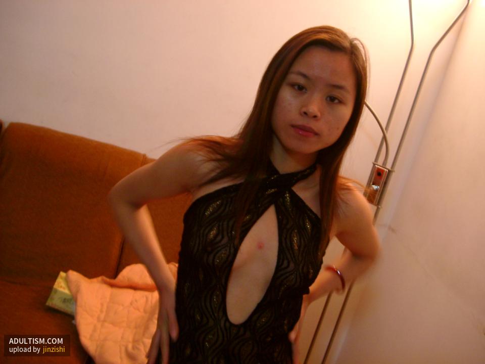 Image 4 of 20