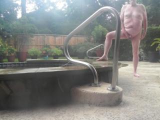 Tom Afternoon In The Pool 25 Jun 2018 2 of 20