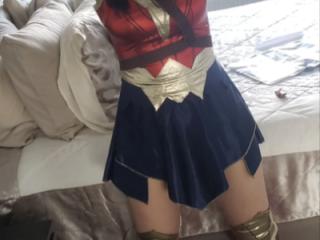 Wonder Woman, wonder breasts