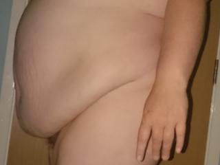 hiding nothing, am i more a BBW or SSBBW? 2 of 4