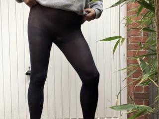 Outdoors in Tights 15 of 20