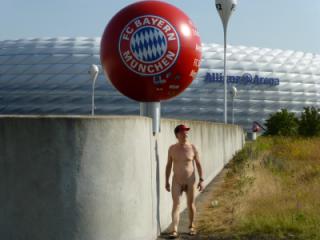 Nude in Munich 10 of 18