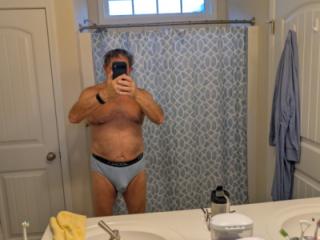 Shower and pool 4 of 6