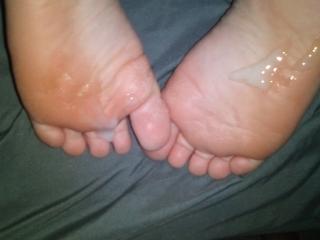 Footjob and Cum 5 of 14