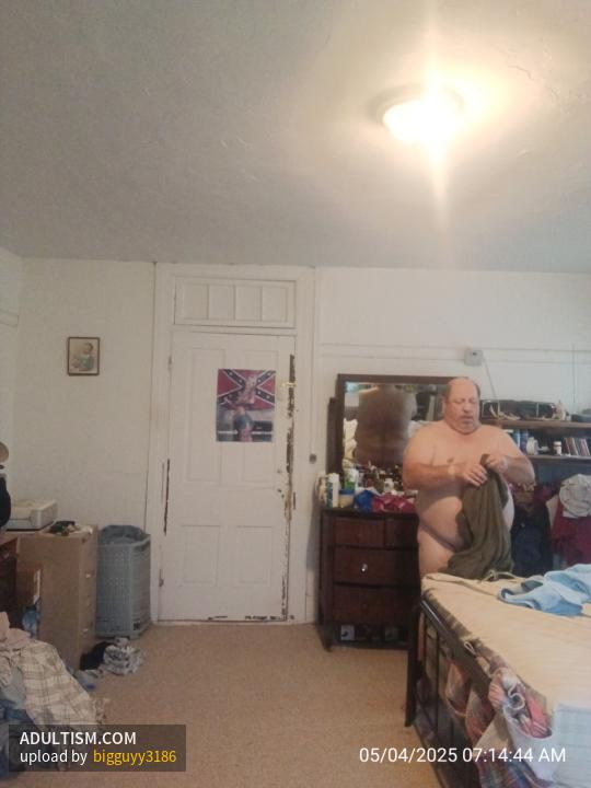 Image 2 of 9