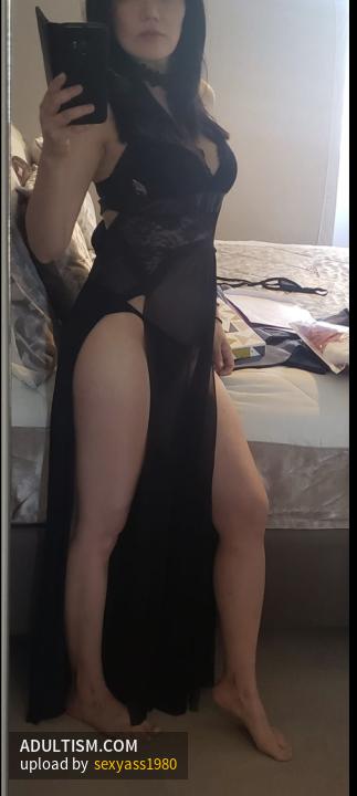 Image 3 of 4