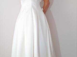 35 Alessia Travestita Wedding Dress 3 of 20