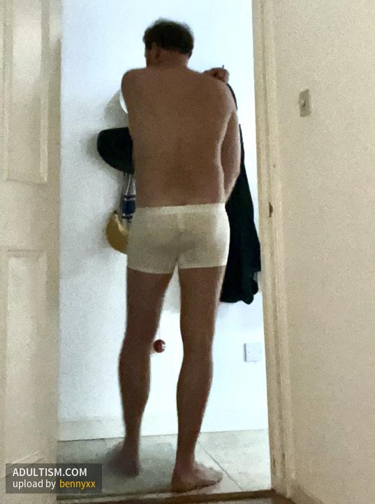 Image 2 of 6