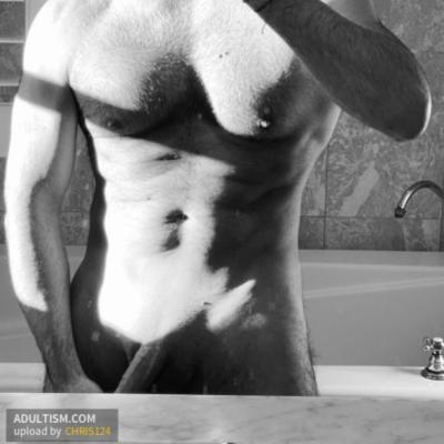 CHRIS124