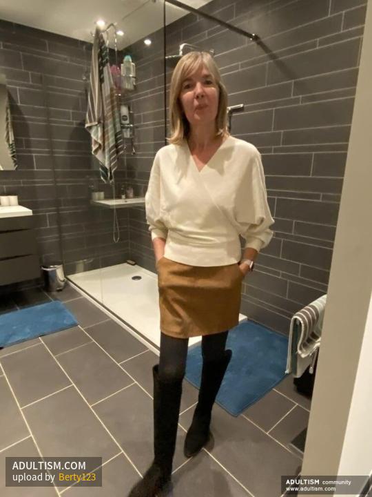 Image 11 of 14