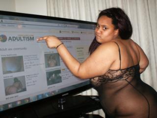 Kandy loves cock & Adultism!