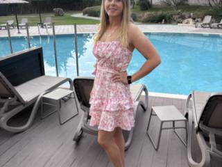 Recent boobs and face pics 4 of 12