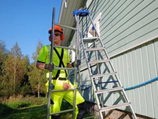 Changing ladders 4 of 5