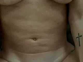 Giving tattooed MILF a creampie.