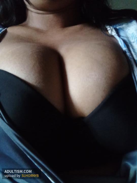 Image 2 of 11