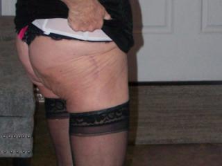 Dressing for Girl's Night Out 15 of 19