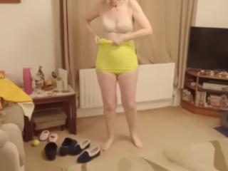 Amanda trying on a new swimsuit