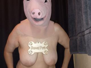 Happy to be a pig for all to see. 6 of 8