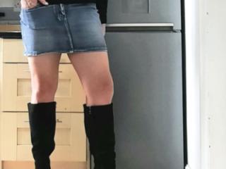 Leggy Knee Boot Slut 4 of 20