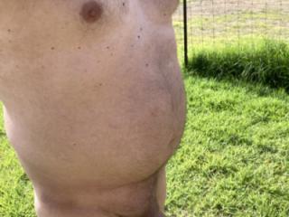 Naked outside pictures 7 of 8
