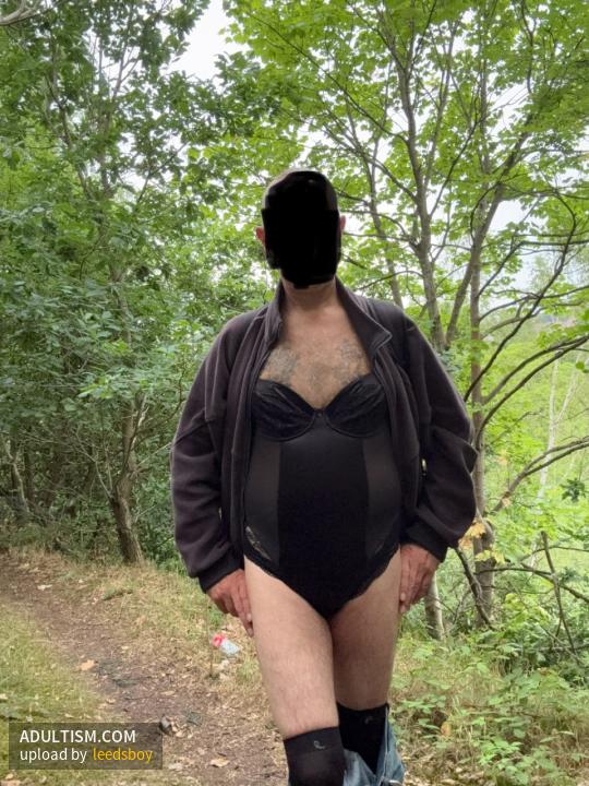 Image 3 of 16