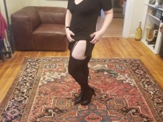she came dressed for dinner 3 of 17