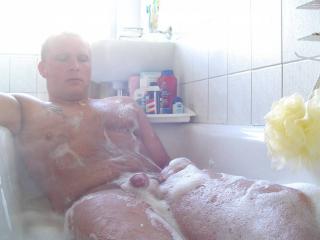 Bath 6 of 24