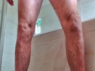 Hot and horny bathtime 4 of 7