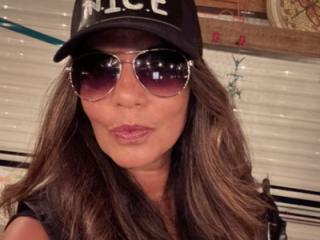 Busty Nadine 36D 20 of 20