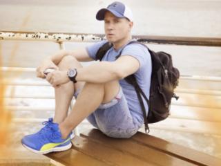 proud married straight man on public exhibition 8 of 18