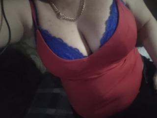 Who wants me undressed 3 of 4