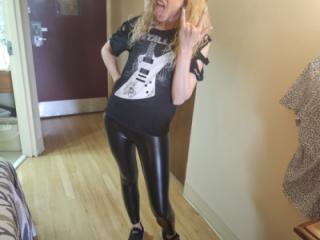 Conservative wife gets naked in hotel 6 of 20