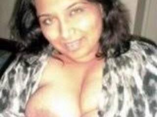 Noreen Indian Wife 5 of 17