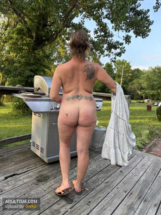 Image 2 of 16
