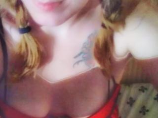 32yo blonde mom from North Carolina 2 of 20