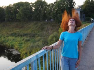Flamehair in evening on the bridge (non-nude) 6 of 12