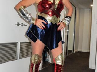 Sexy Wonder Woman 1 of 9